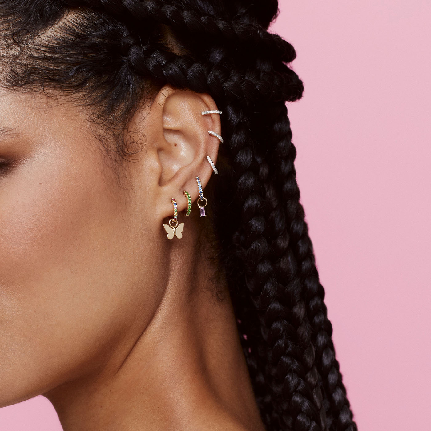 Standard Tsavorite Huggies